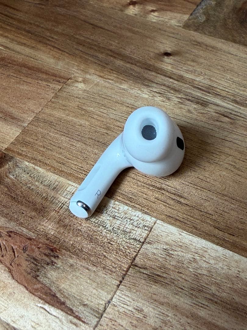 【美品・イヤーチップ新品】AirPods Pro 2