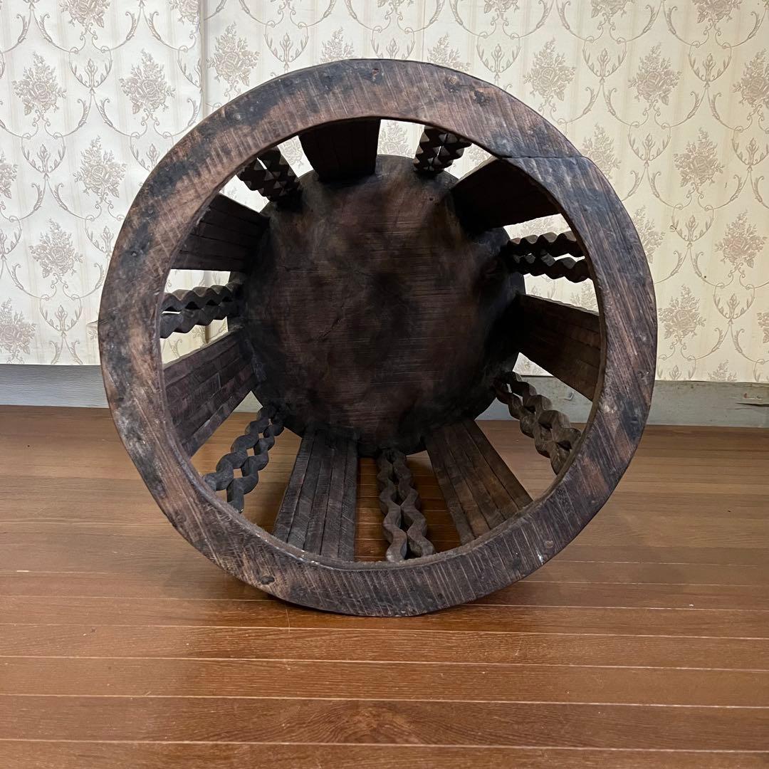 【アンティーク】② アジアン家具 木製 彫刻 木彫り サイドテーブル 古家具