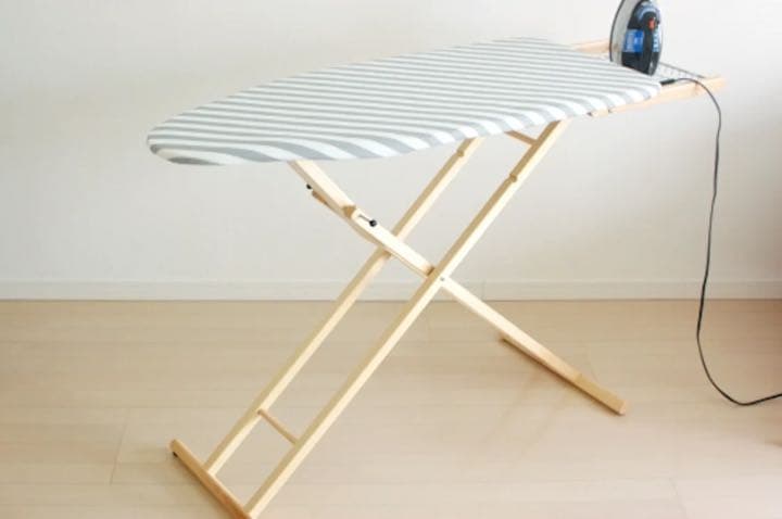【最終値下！】北欧、暮らしの道具店 イタリア製 アイロン台 aris アリス