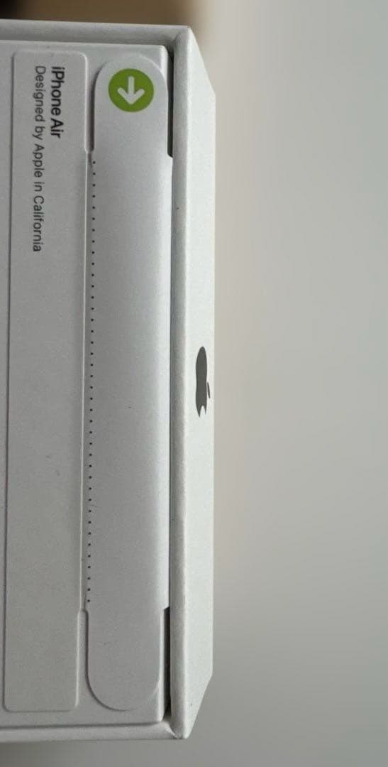 Apple iPhone Air 256GB スペースブラック SIMフリー