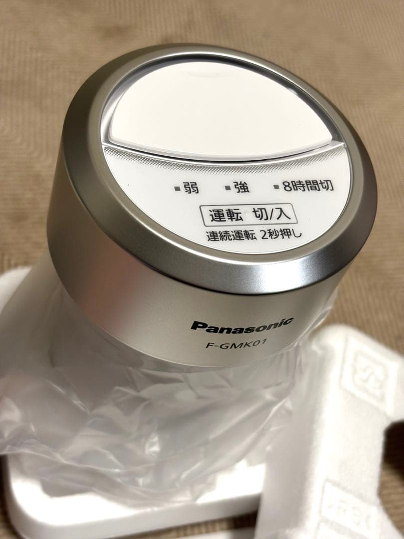 Panasonic 車載用空気清浄機 F-GMK01-W