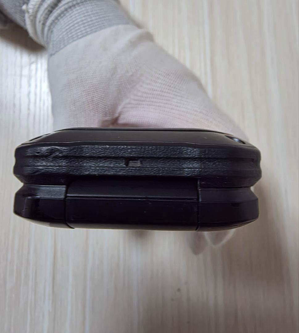 TORQUE X01フリップ式携帯電話 レッド