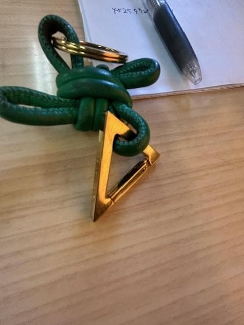 中古ボッテガヴェネタ トライアングル キーリング
