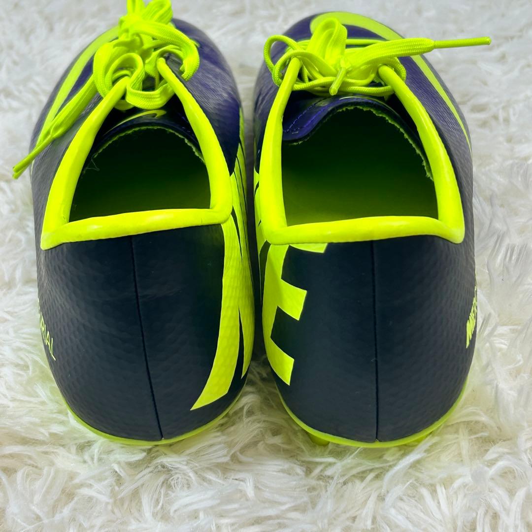 【極美品】サッカースパイク ナイキ マーキュリアル ビクトリー Ⅳ HG-V