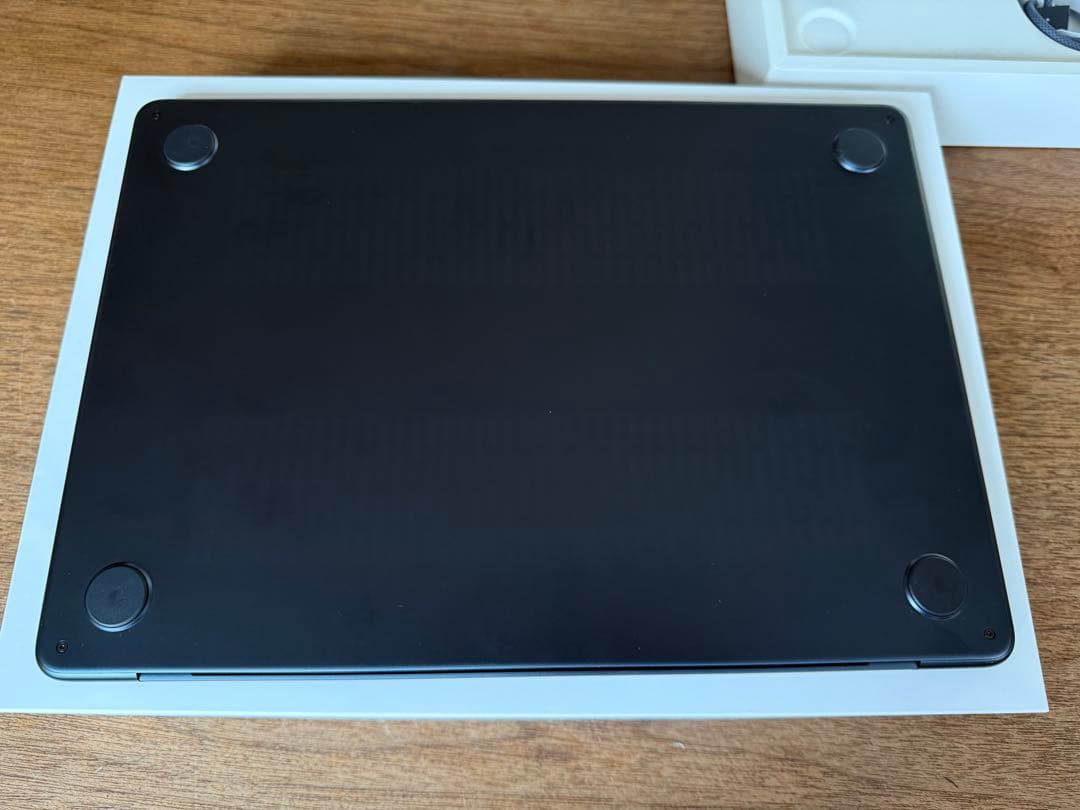 MacBook Air M2 8GB 256GB MLY33J/A US配列