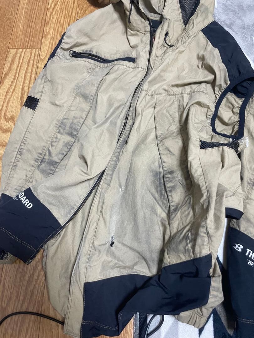 Burtle AC260 ファン付きジャケット 破れあり　バートル