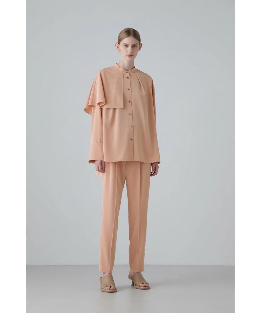 1回着用　ADORE ストレッチポプリン　ブラウス　ブラック アドーア 38