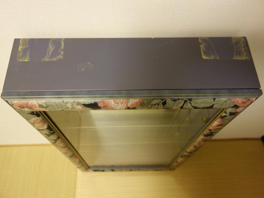 飾り棚　アンティーク調