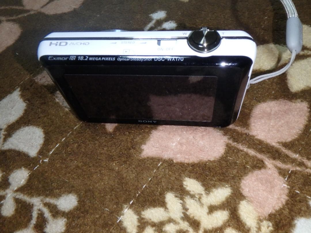 動作品 SONY Cyber-shot DSC-WX170 デジタルカメラ 美品