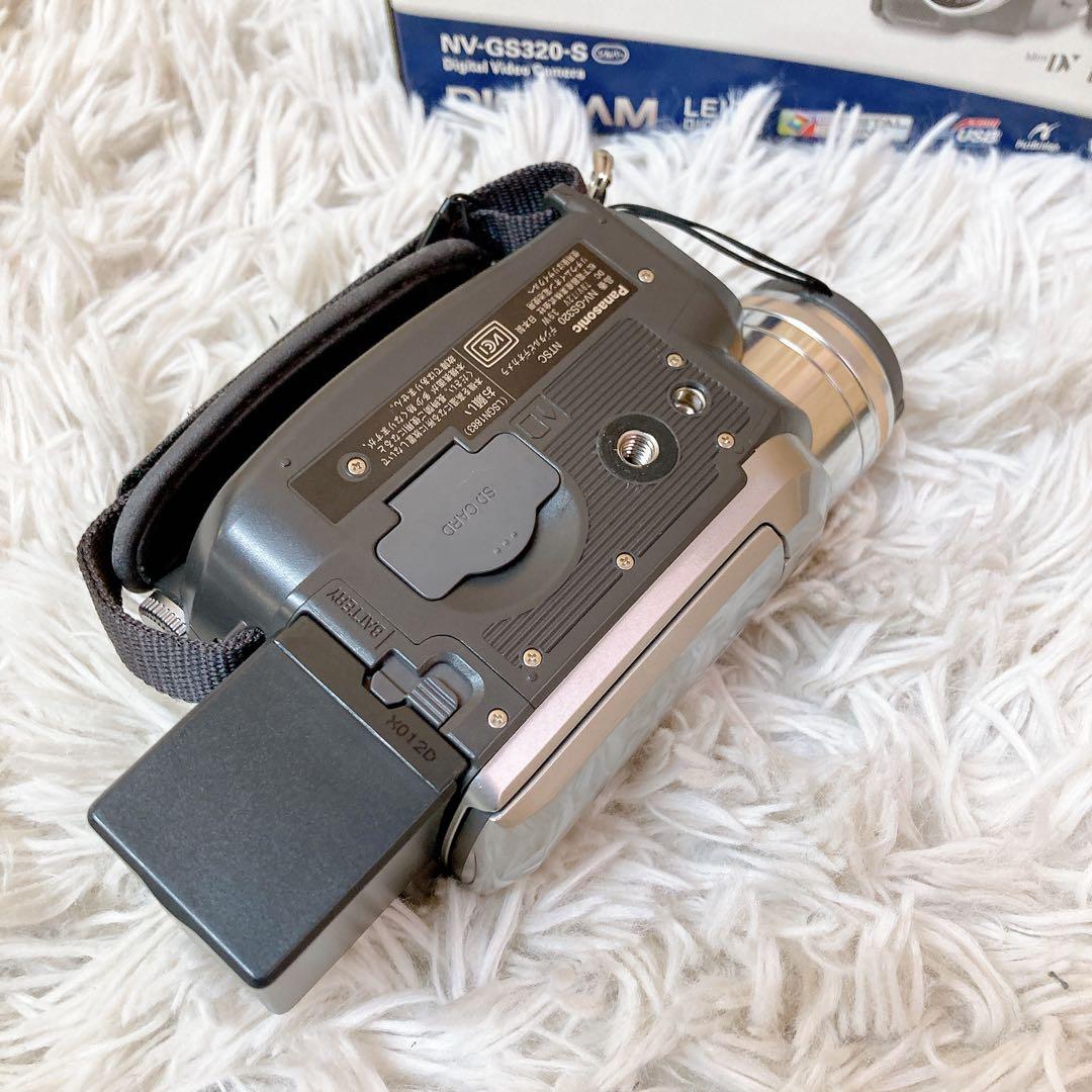 Panasonic パナソニック　NV-GS320 デジタルビデオカメラ