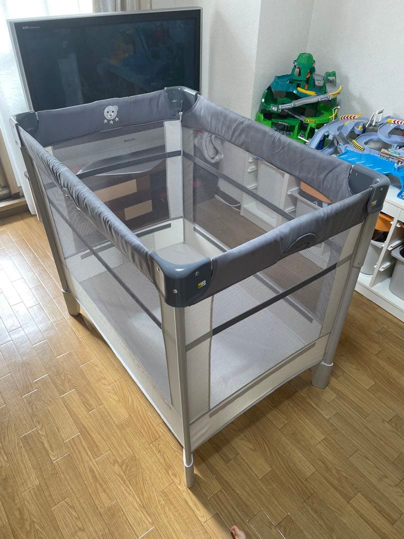 Aprica ベビーベッド ココネルエアーAB グレー