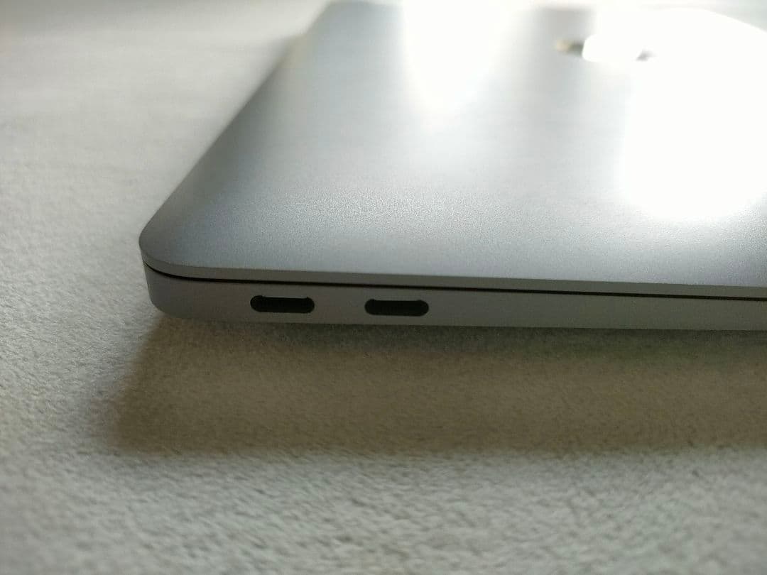 MacBook Air M1 スペースグレー　13.3インチ　8GB 256GB