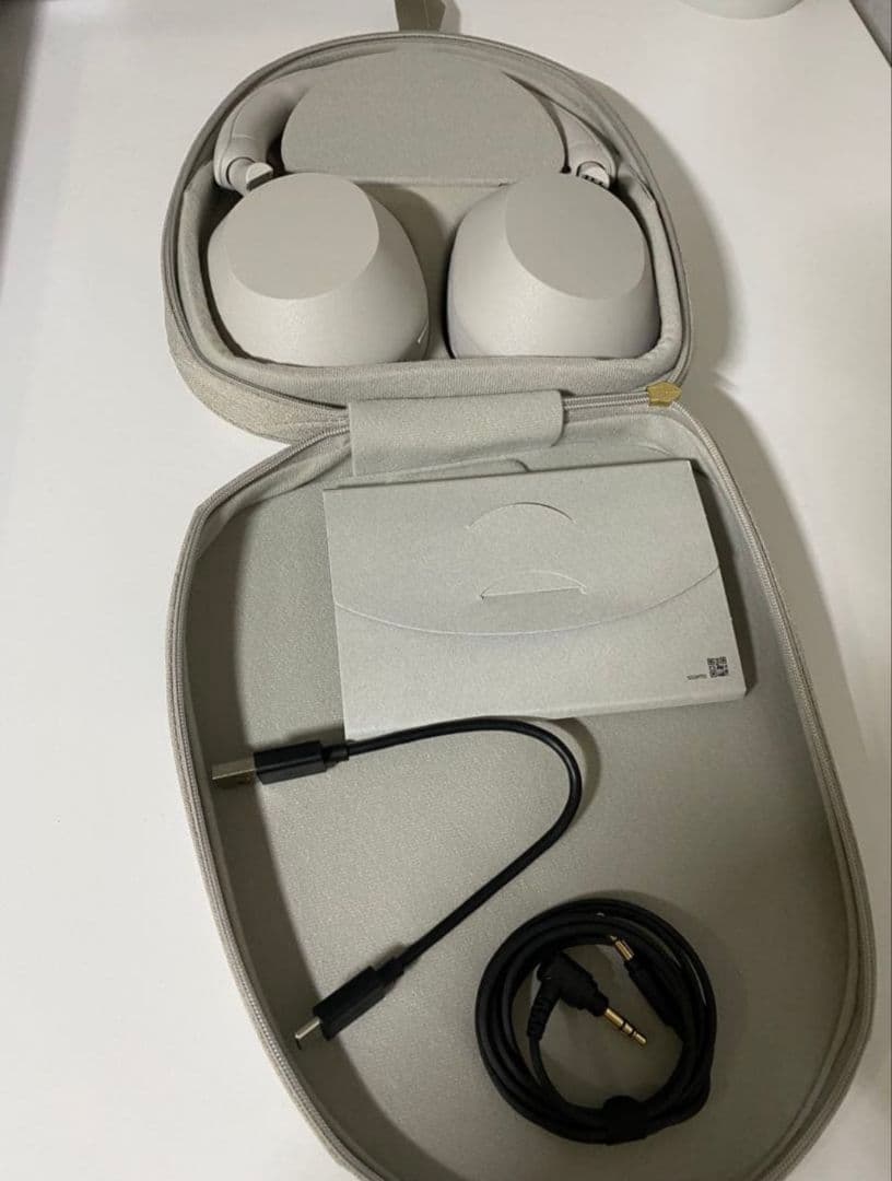 SONY Bluetooth ヘッドホン WH-1000XM5 SM　シルバー