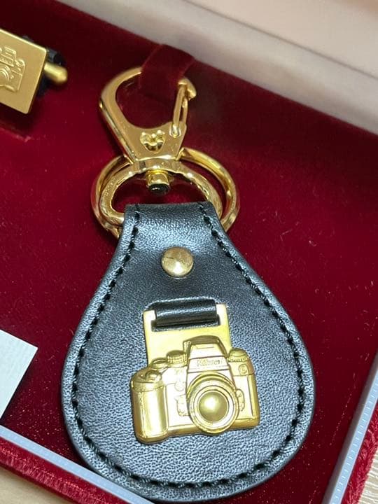 ニコン24金キーホルダー&タイピン&カフス