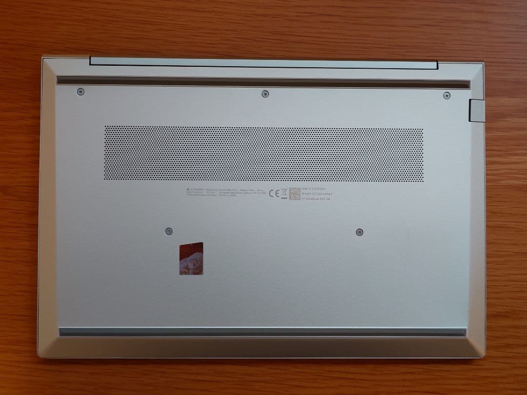 HP EliteBook 630 13 inch G9 i5 第12世代