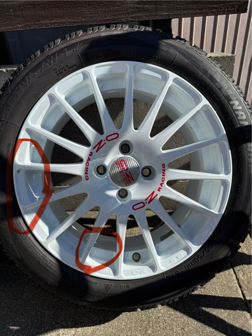 OZ Racing スーパーツーリヅモ16㌅ ナンカンスタッドレスタイヤ セット