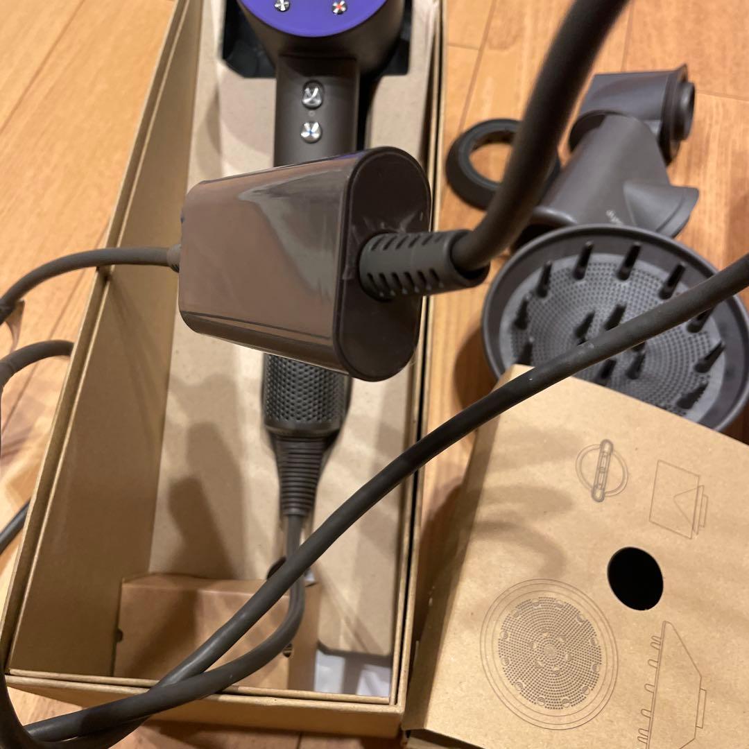 ダイソン dysonドライヤー hd08