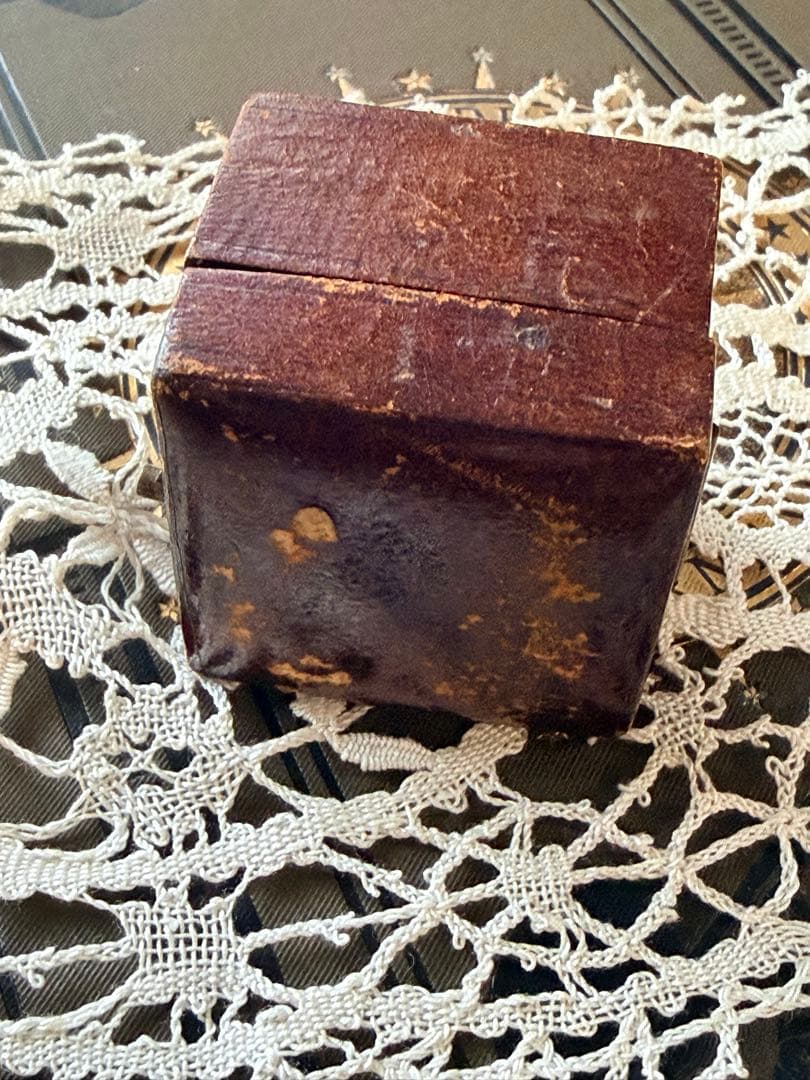 ジュエリーボックス　イギリス　アンティーク ブラウンリングケース