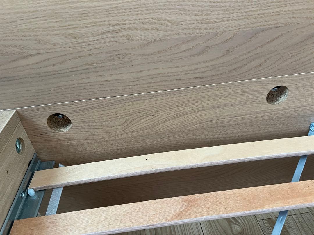 IKEA イケア マルム　ベッドフレームホワイトステインオーク材　140x200