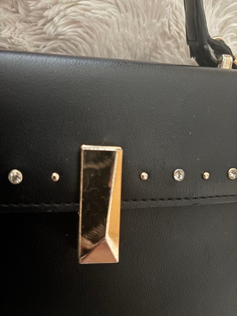 CELFORD リュタン ビジュースタッズポシェット（M) ブラック