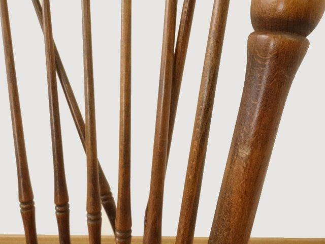 飛騨産業　キツツキ　スピンドルチェアーC　イス　椅子　 木製　再塗装済ＵＳＥＤ