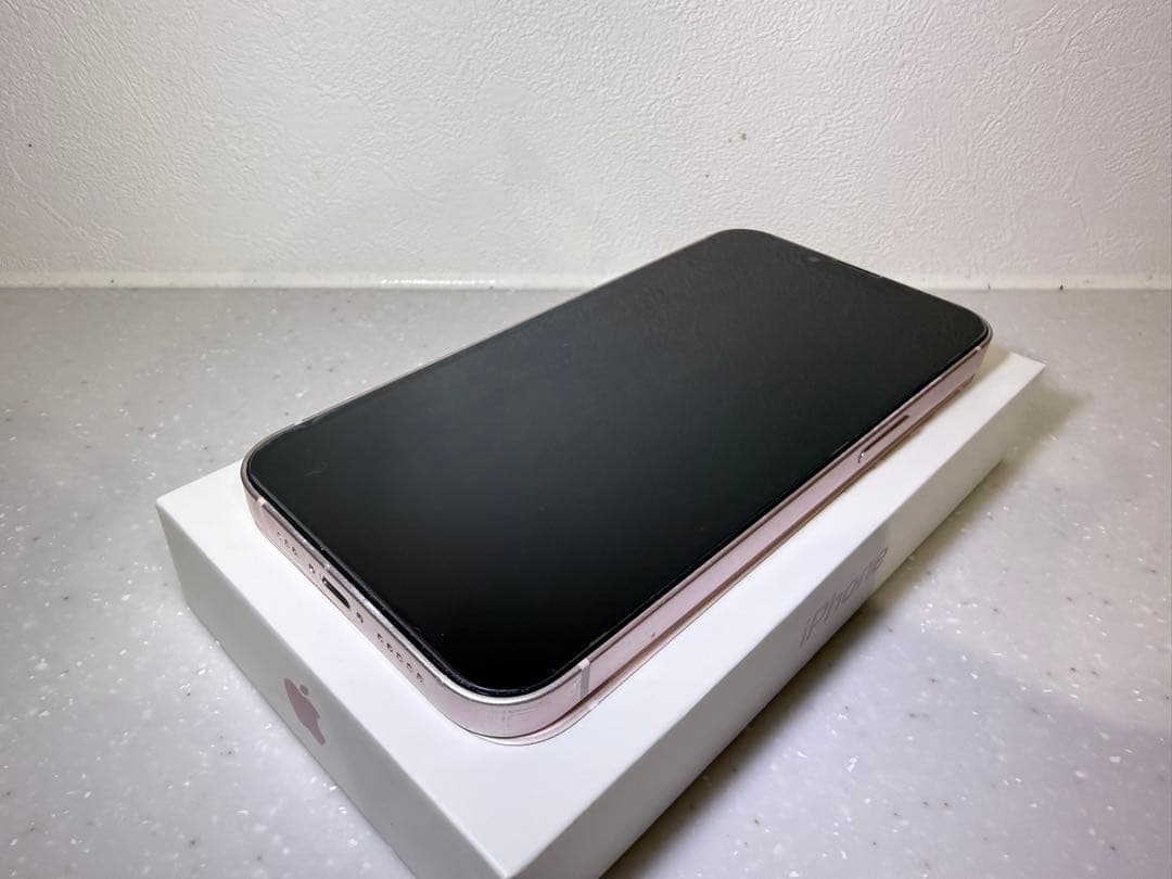 【美品】Apple iPhone 13 256GB