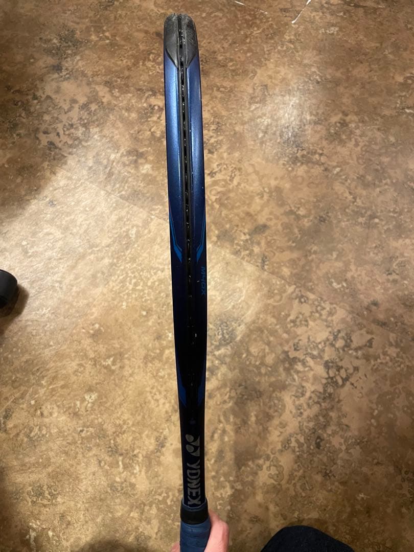 【美品】ヨネックスEZONE100L