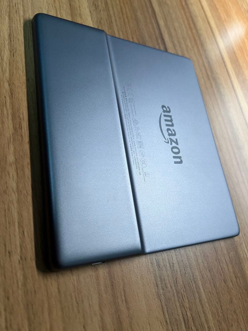 Amazon Kindle Oasis 7インチ （第10世代、32GB）