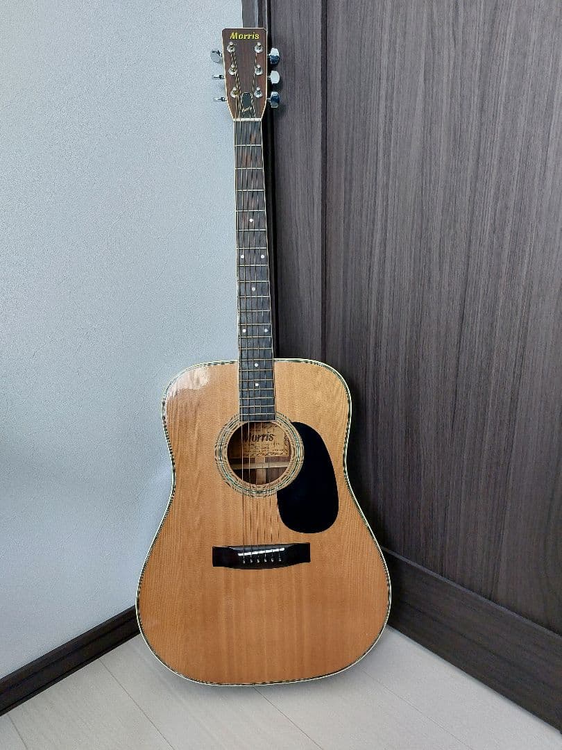 Morris W-25 1975年製フォークギター ハードケース付
