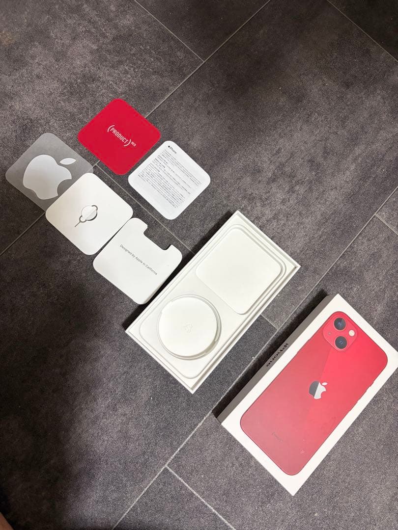 Apple iPhone 13 Product Red 本体　256GB 93%