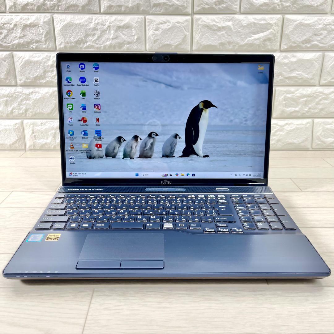 富士通 第8世代 i7 新品SSD512＋HDD搭載 メモリ16 ノートパソコン