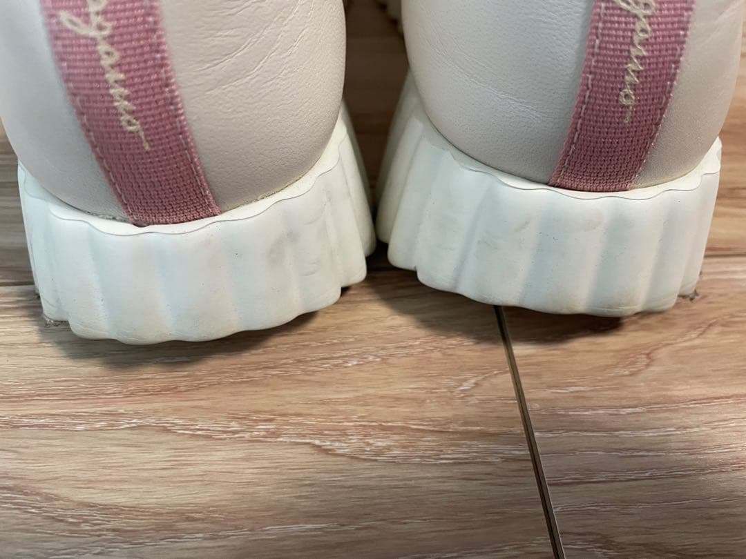 サルバトーレフェラガモ