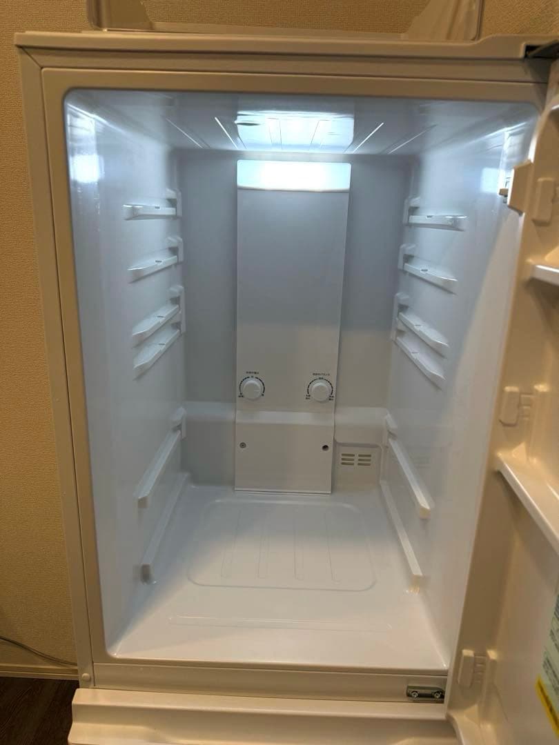 【最終発送2/24】AQUA冷蔵庫 AQR-20PBK 200L 2023年製