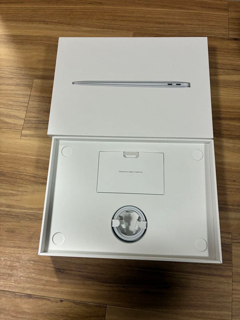 最大容量100%MacBook Air M1 13インチ256GBシルバー