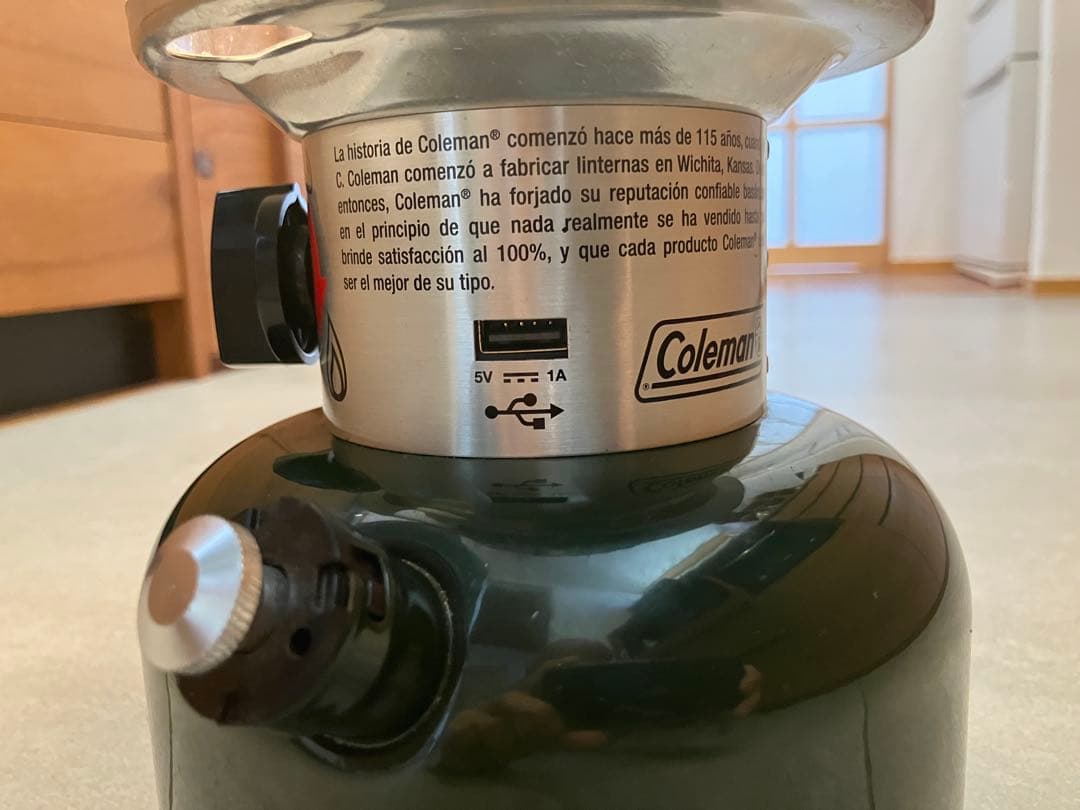 Coleman バッテリーロックLEDノスタルジアランタン