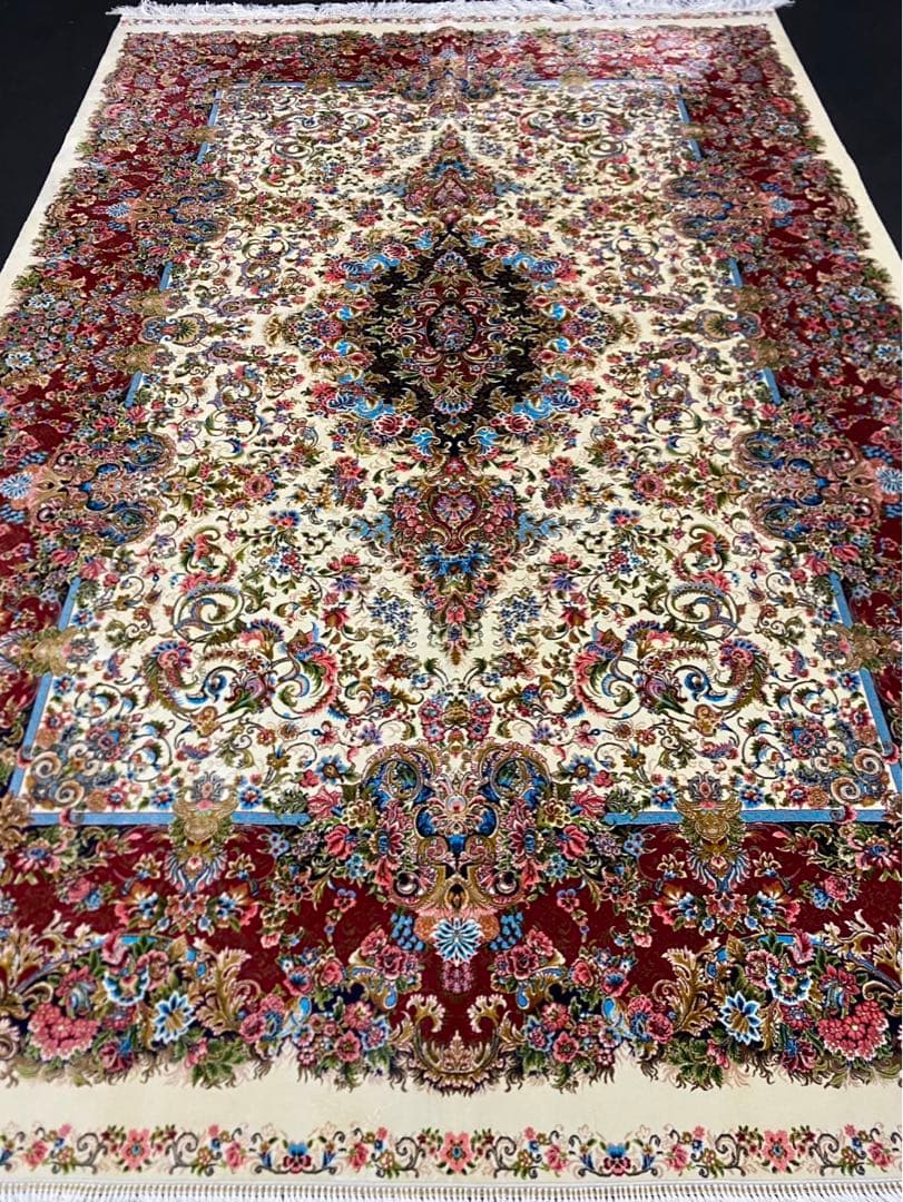 最高級希少作 ペルシャ絨毯 イラン クム産シルク100% 手編み　289万ノット