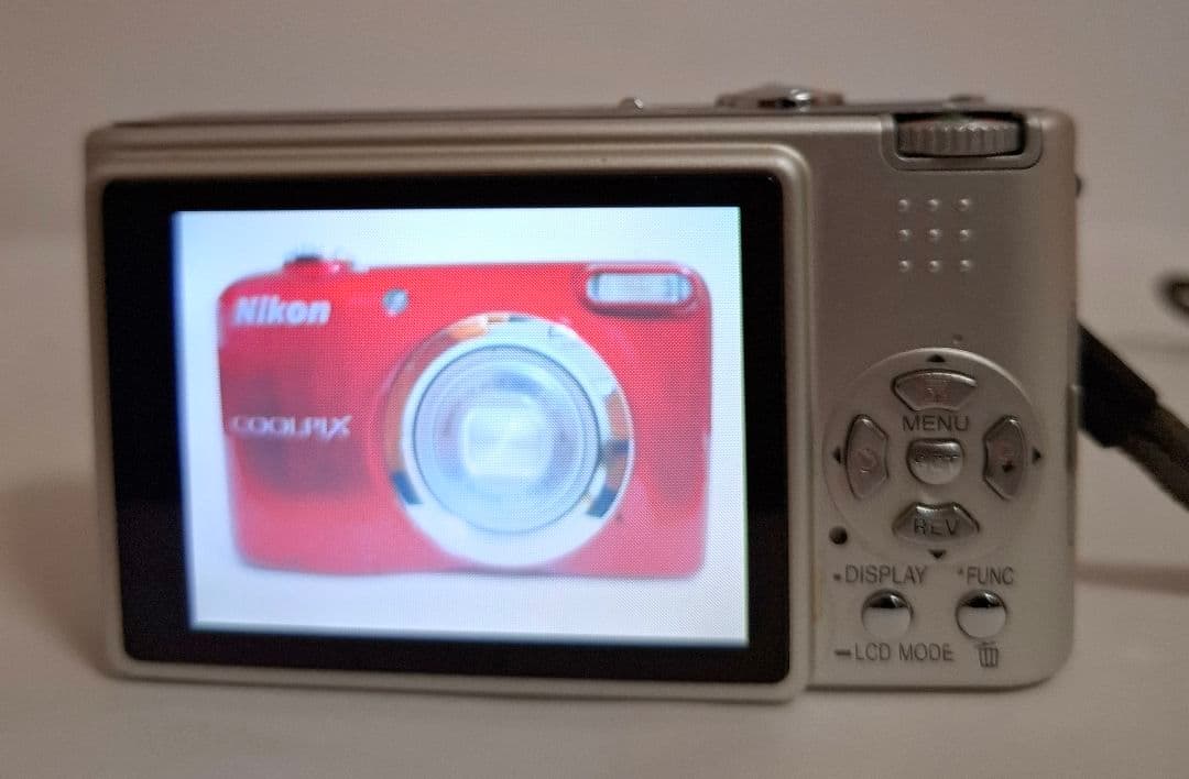 準美品 Panasonic LUMIX DMC-FS1 デジタルカメラ