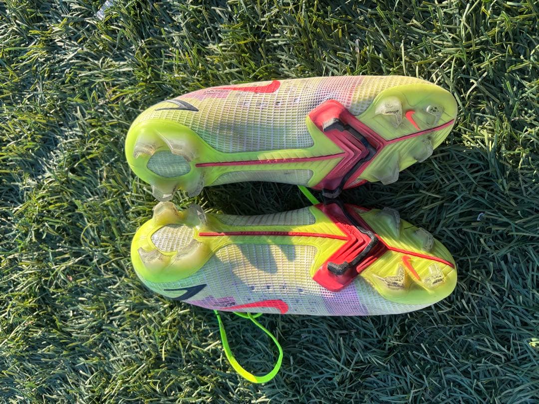 ナイキ　マーキュリアル　ヴェイパー14 エリート FG 26cm