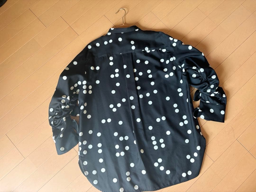 FORMOフォルモ リボンスリーブブラウス ドット