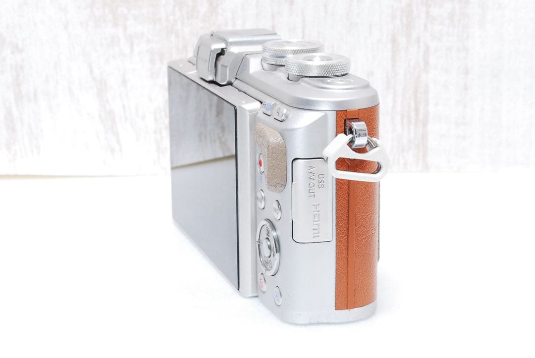 ❤️美品❤️ダブルレンズ❤️Wi-Fi❤️すぐ使える OLYMPUS PEN E-PL8