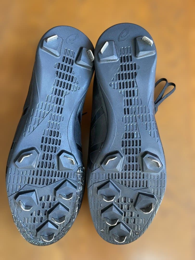 asics GOLDSTRIKE ブラック スパイクシューズ