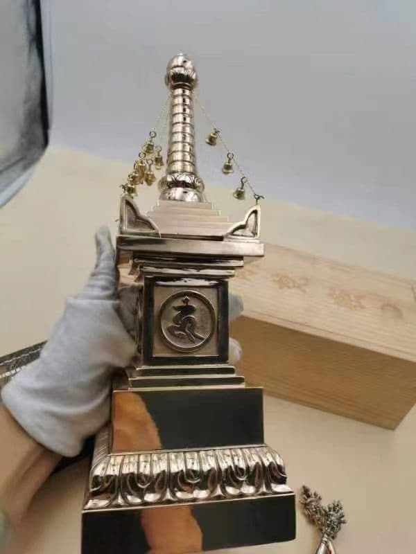 【修縁堂】バジュラ希少 チベット密教 密教法具 宝篋印塔29cm