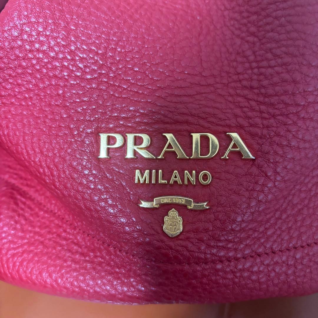 【美品】PRADAヴィッテロダイノレザーバッグ 3wayレッド2122TOKYO