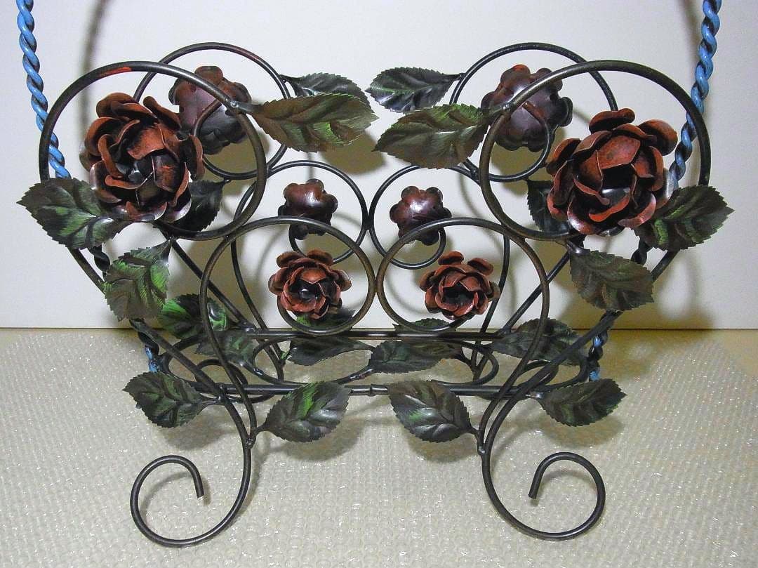 正規品 輸入雑貨 イタリア製品 ヨーロピアン ローズ アイアン マガジンラック