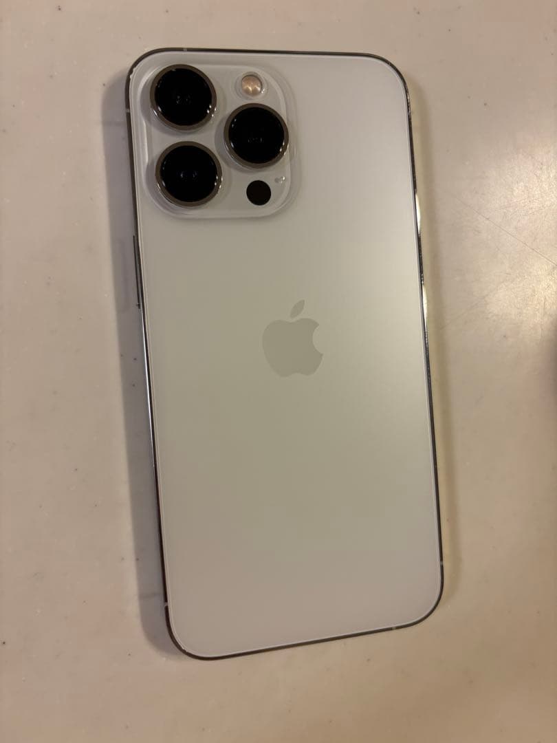 値下げ　Apple iPhone 13 Pro 256GB シルバー 本体