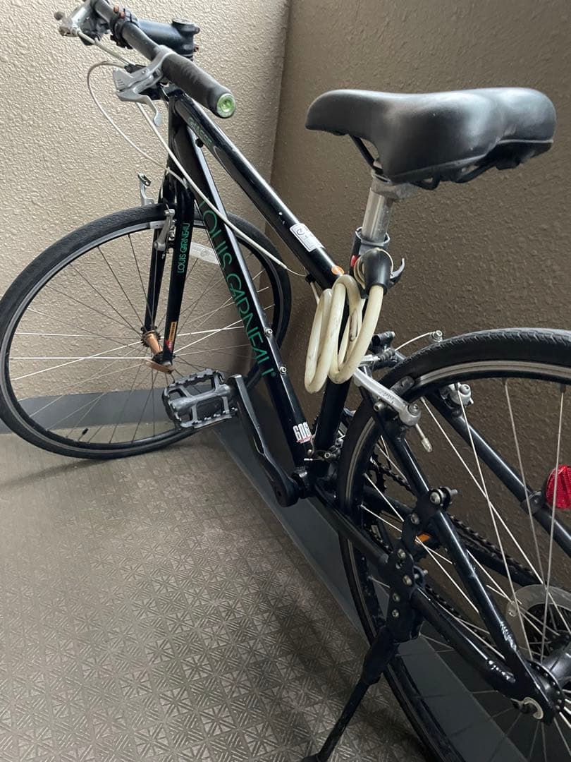 LOUIS GARNEAU シャッセ クロスバイク ブラック