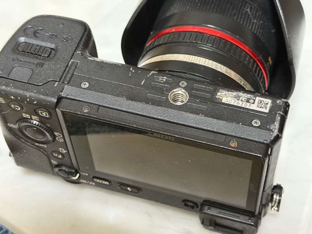 Sony デジタル一眼カメラ a6300 +レンズ2本、バッテリー3個、その他