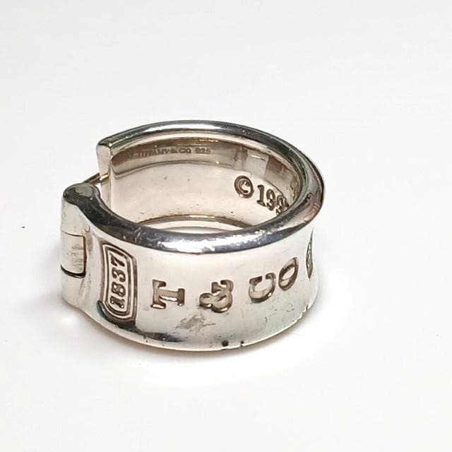 ティファニー 1837 ワイド ピアス フープ ナロー 925 シルバー 片耳