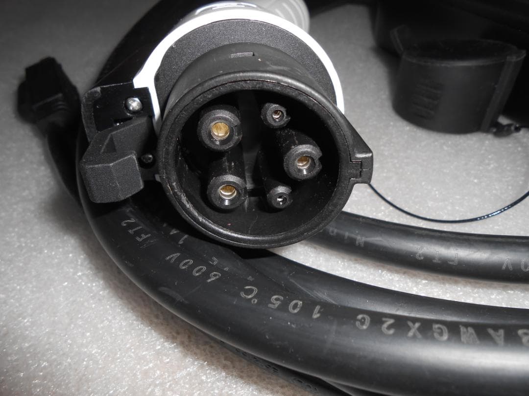 h*u様 SubSun EV充電器 EV充電用ケーブル 100V-240V (ジ