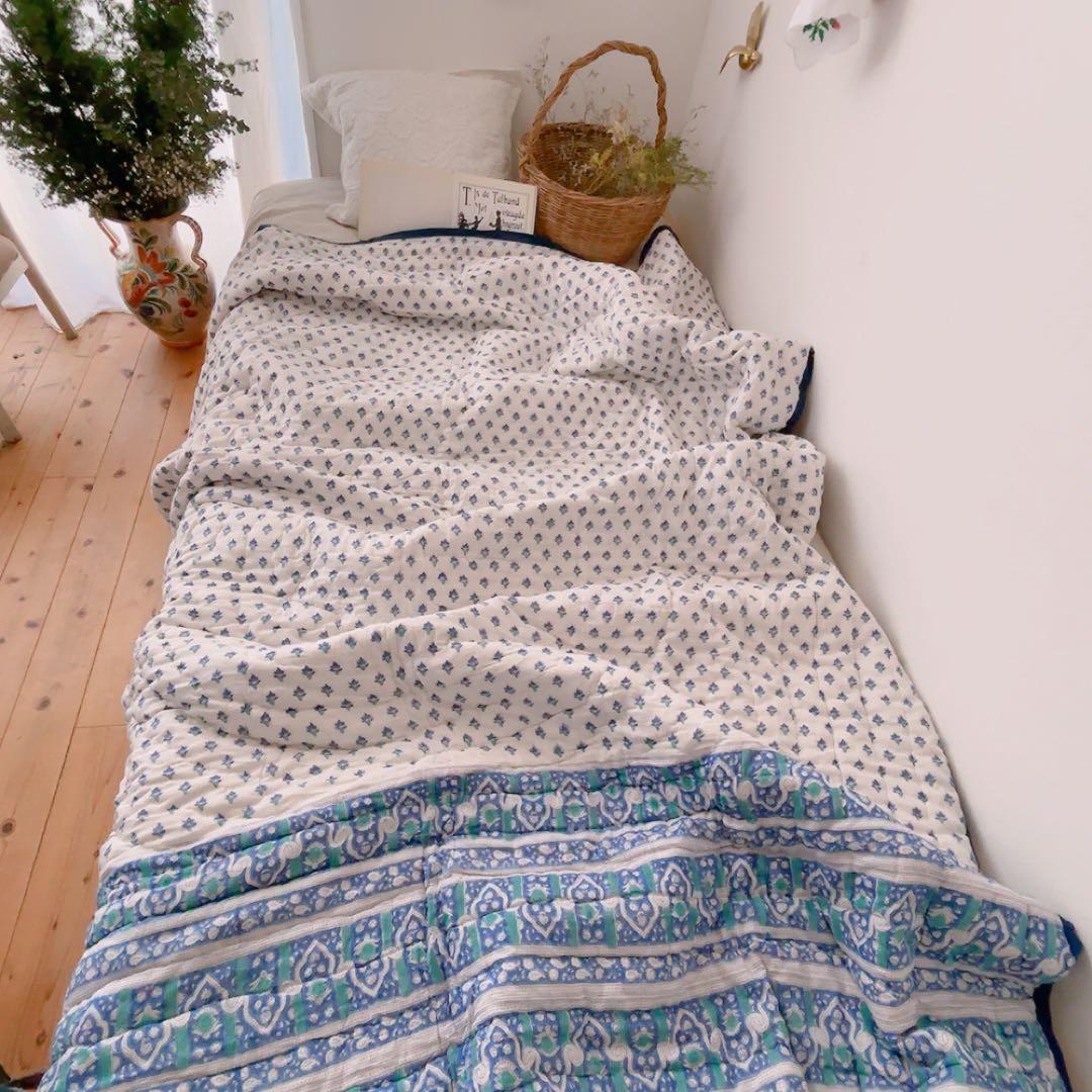 キルト　ブロックプリントキルト　インドの布団　ソファーカバー　ベッドカバー
